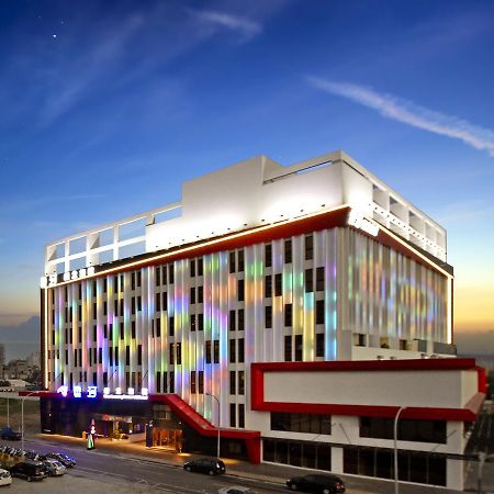 U-Her Hotel Тайчжун Екстер'єр фото