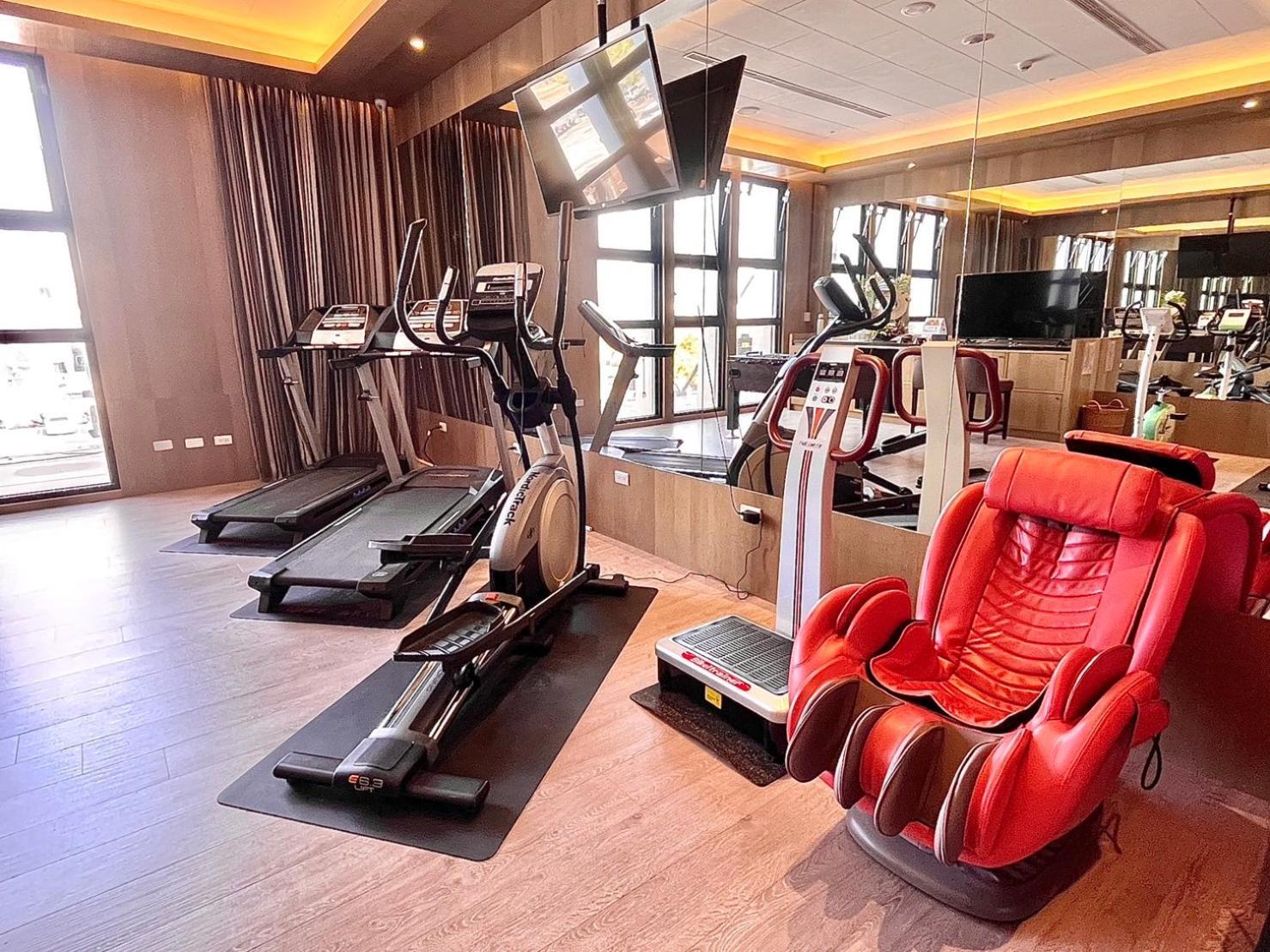 U-Her Hotel Тайчжун Екстер'єр фото