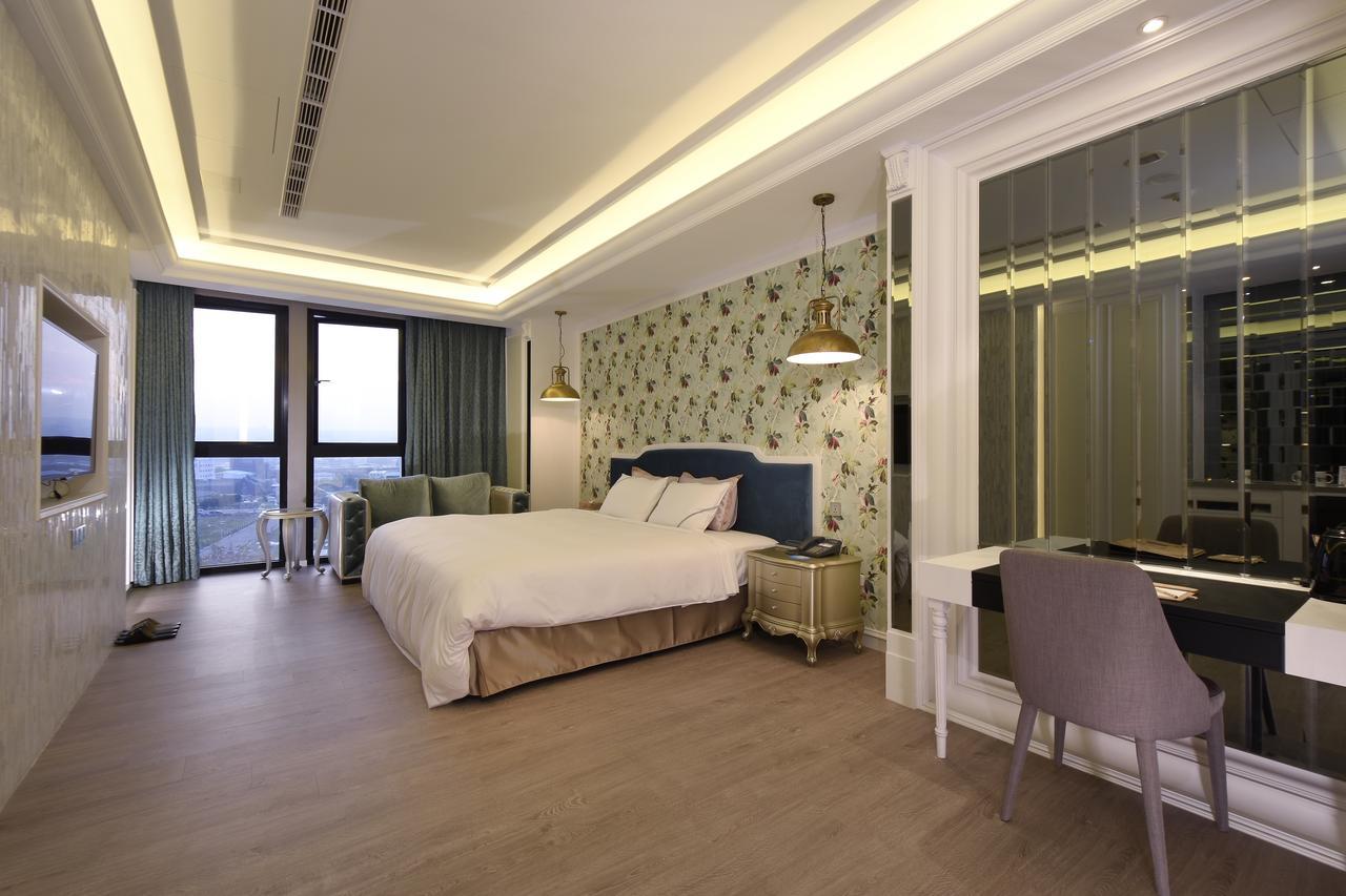 U-Her Hotel Тайчжун Екстер'єр фото