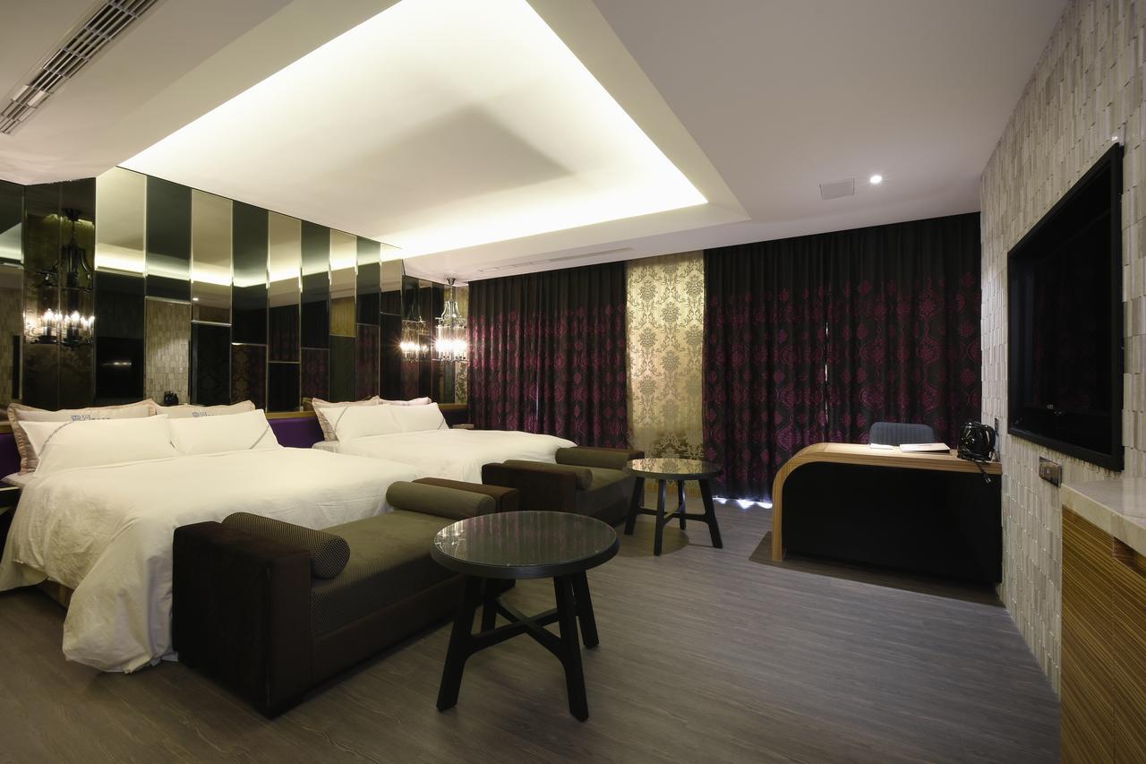 U-Her Hotel Тайчжун Екстер'єр фото