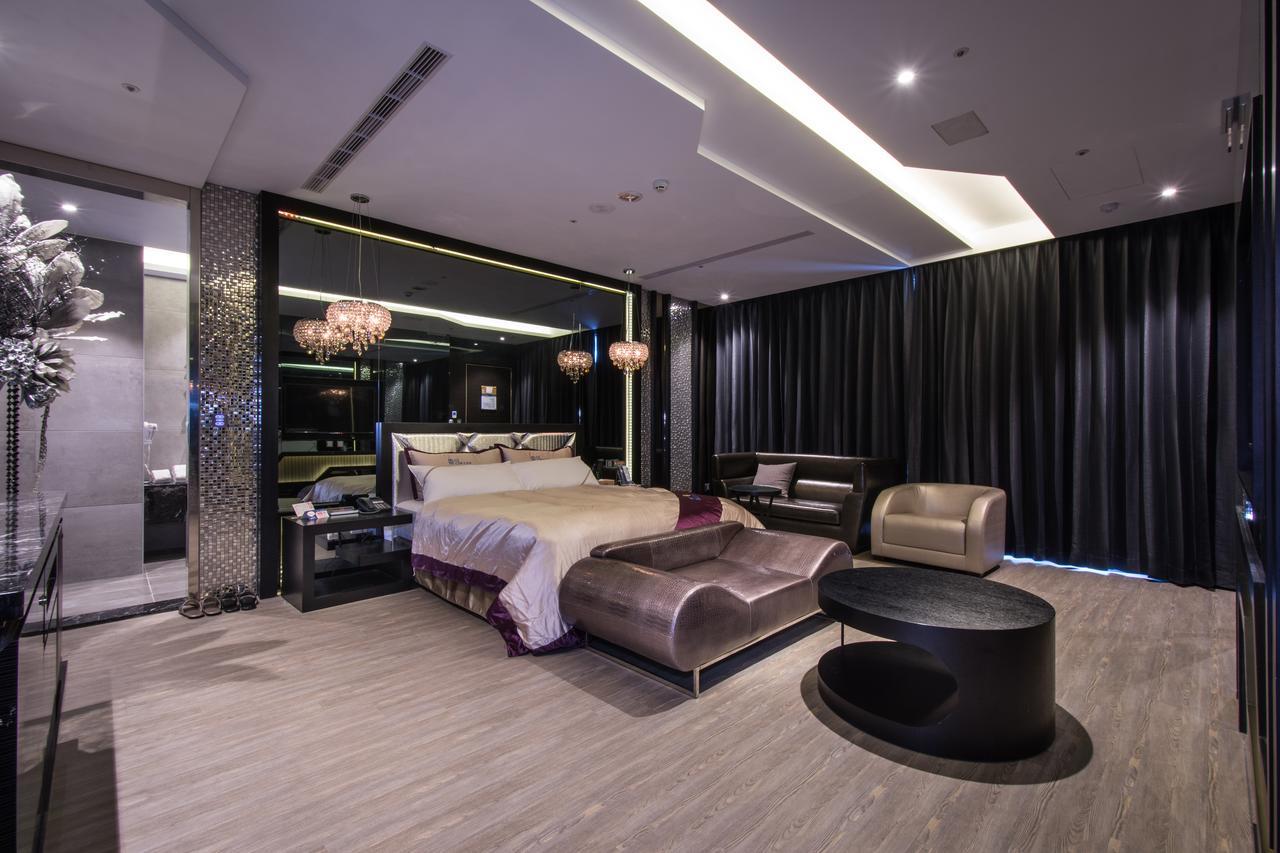 U-Her Hotel Тайчжун Екстер'єр фото